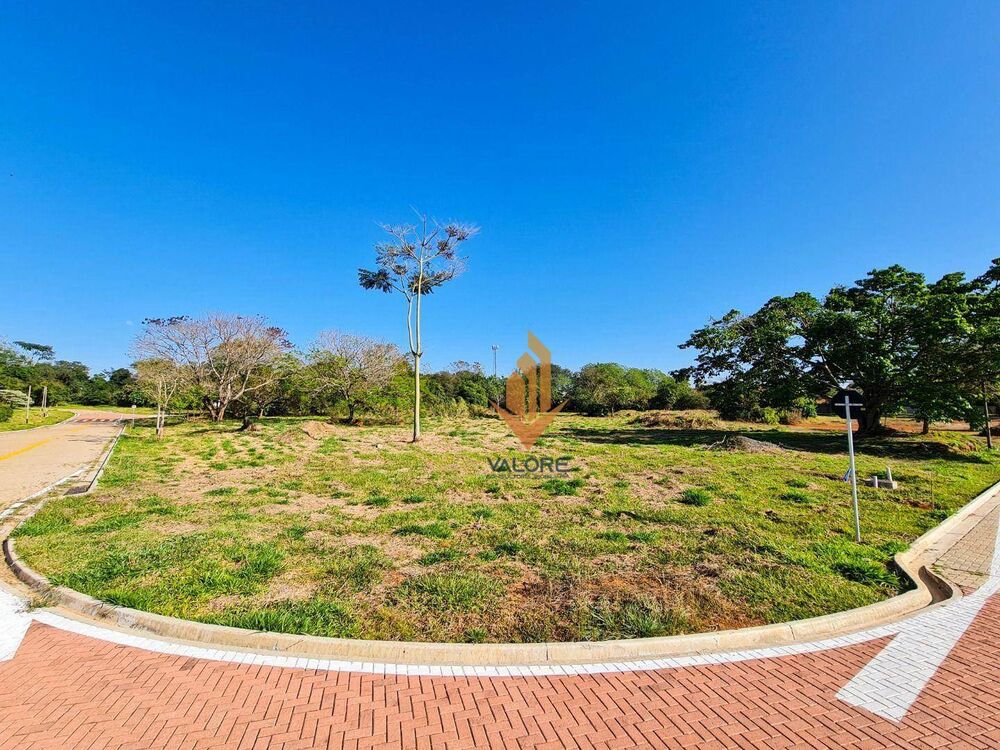 Loteamento e Condomínio, 1000 m² - Foto 1
