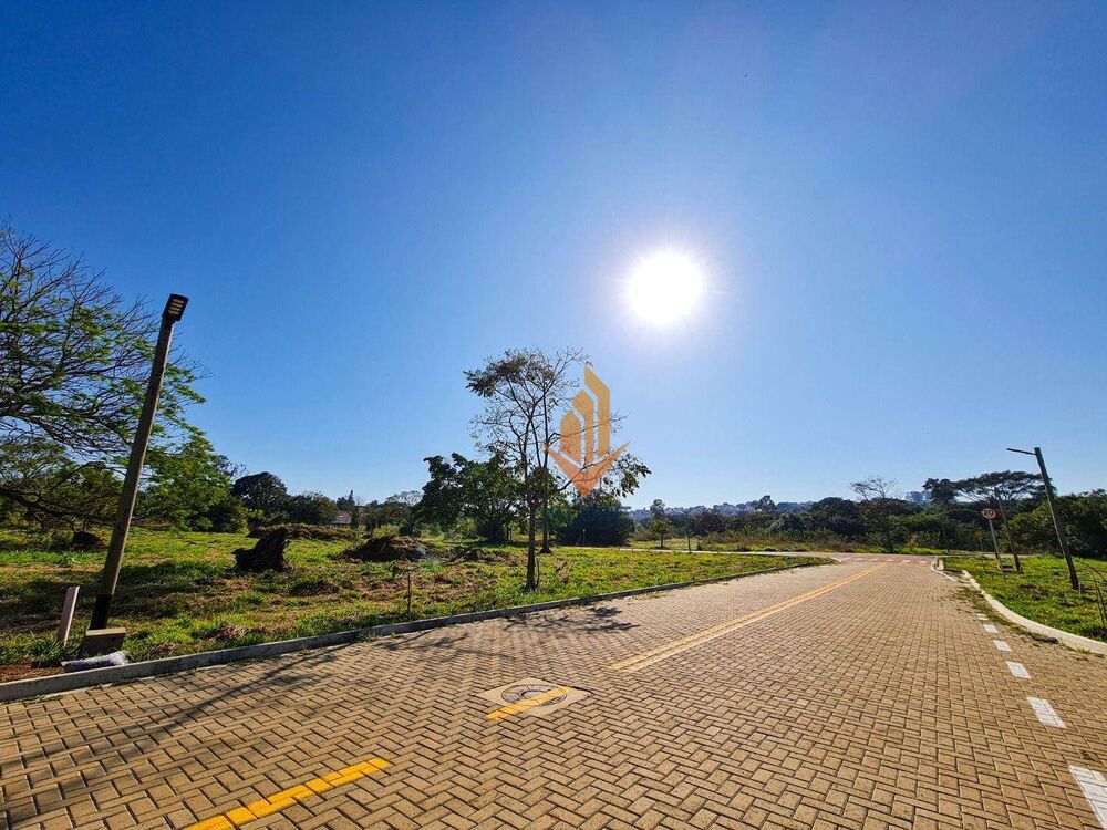 Loteamento e Condomínio, 1000 m² - Foto 2