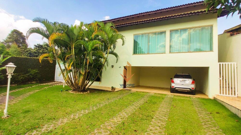 Casa, 3 quartos, 267 m² - Foto 1