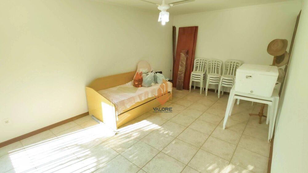 Casa, 3 quartos, 267 m² - Foto 3