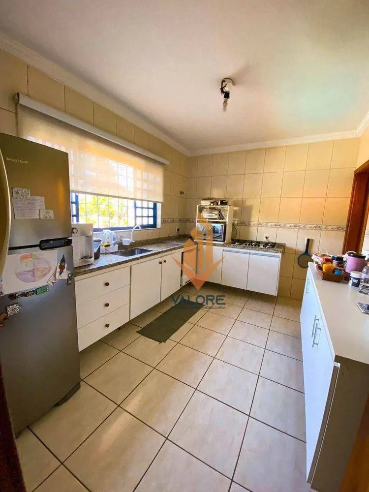 Casa, 4 quartos, 280 m² - Foto 3