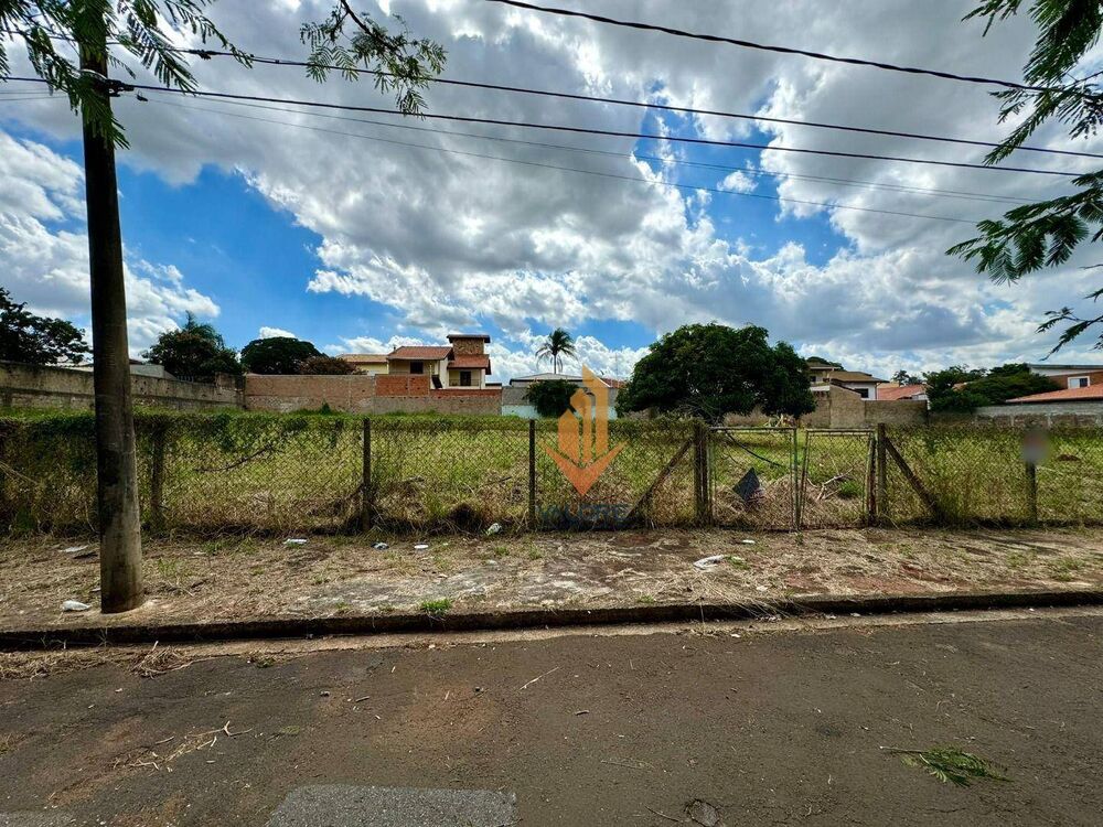 Terreno, 300 m² - Foto 1