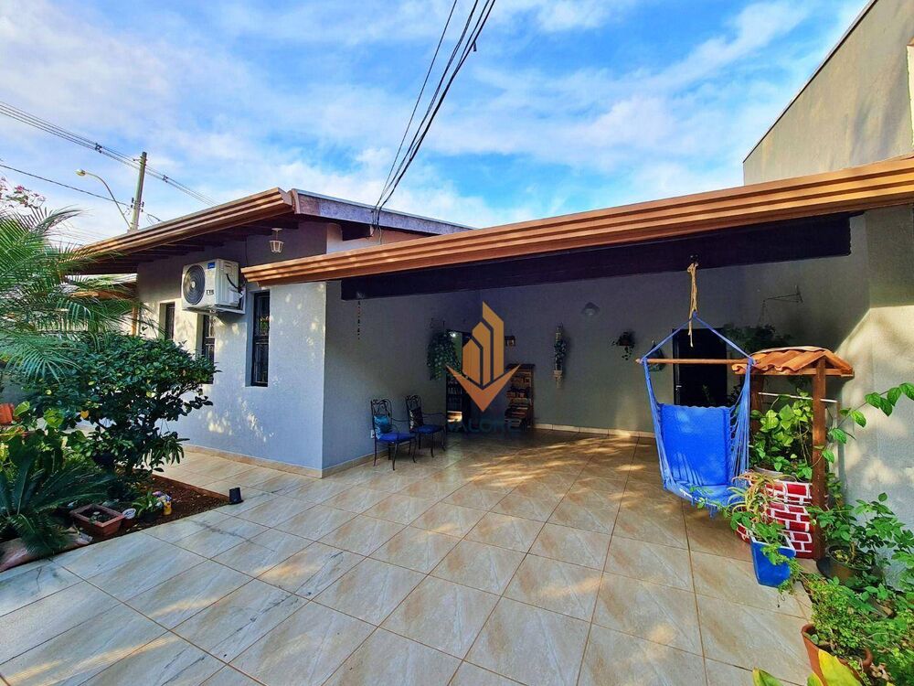Casa, 3 quartos, 171 m² - Foto 1