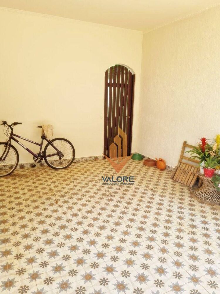 Casa, 3 quartos, 162 m² - Foto 2