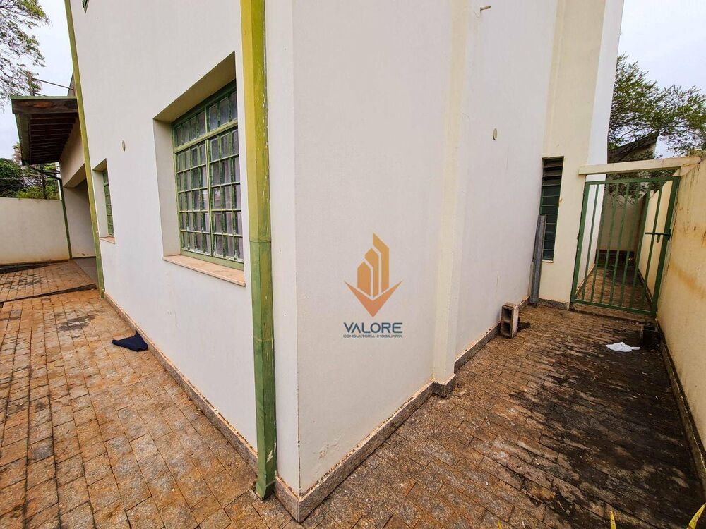 Casa, 8 quartos, 365 m² - Foto 4