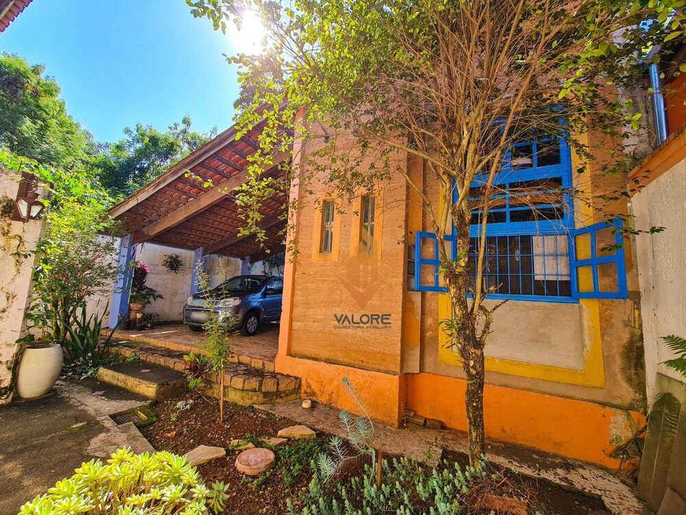 Casa, 3 quartos, 257 m² - Foto 1