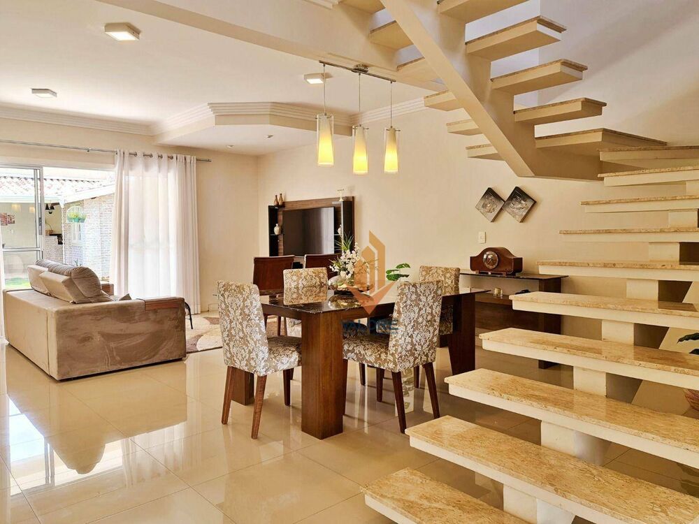 Casa, 3 quartos, 320 m² - Foto 4