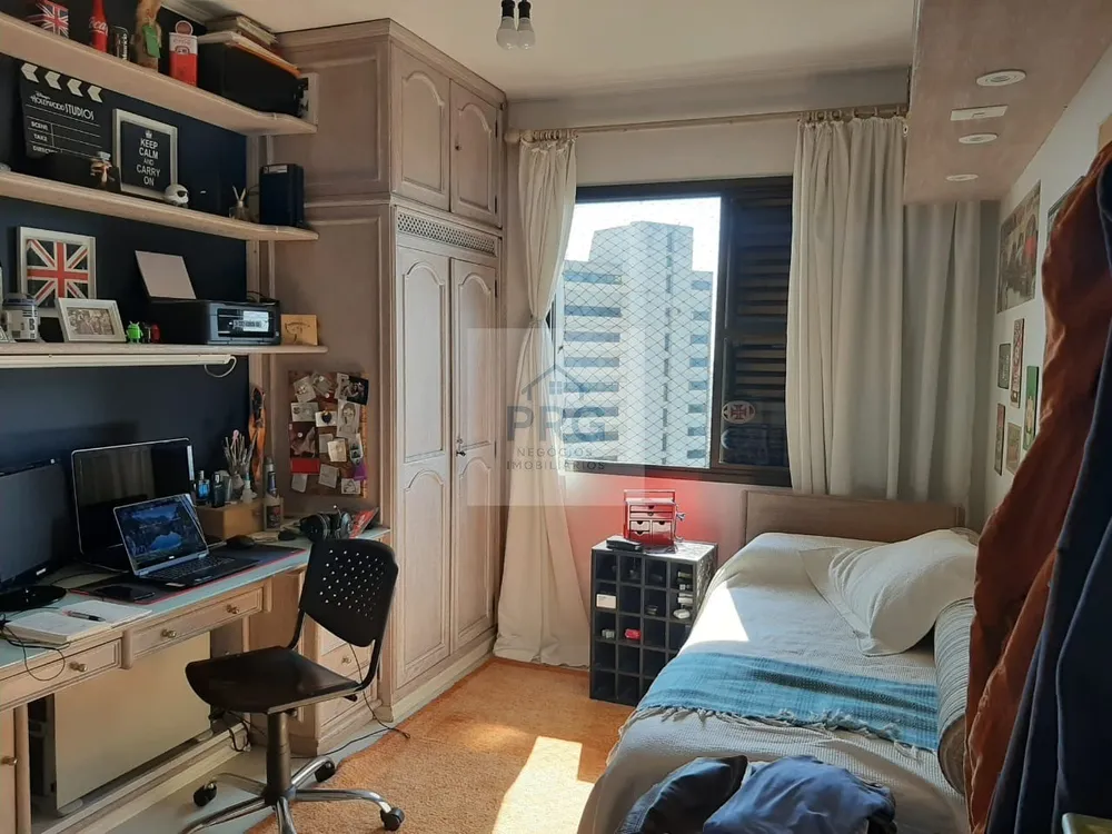 Apartamento, 3 quartos, 167 m² - Foto 2