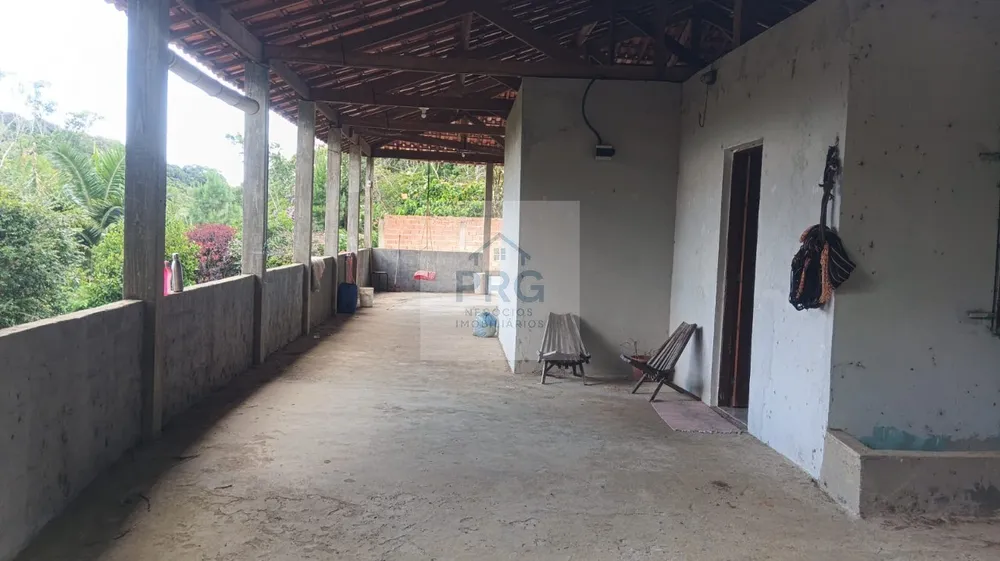 Chácara, 3 quartos, 2000 m² - Foto 1