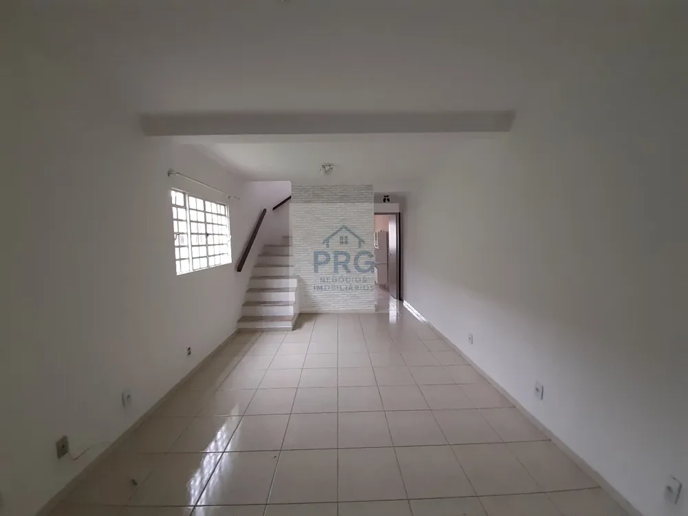 Casa, 3 quartos, 140 m² - Foto 3