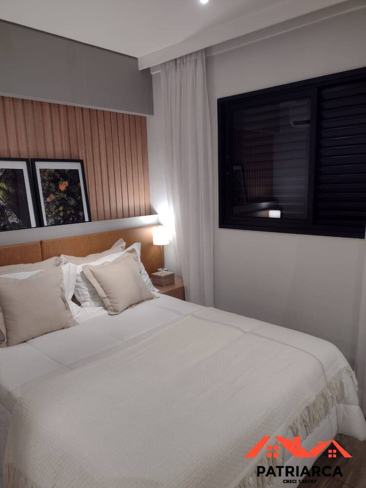 Apartamento à venda com 2 quartos, 64m² - Foto 18