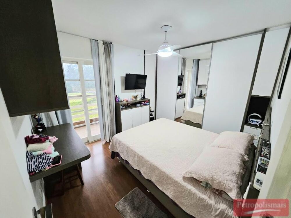 Apartamento à venda com 2 quartos, 74m² - Foto 3