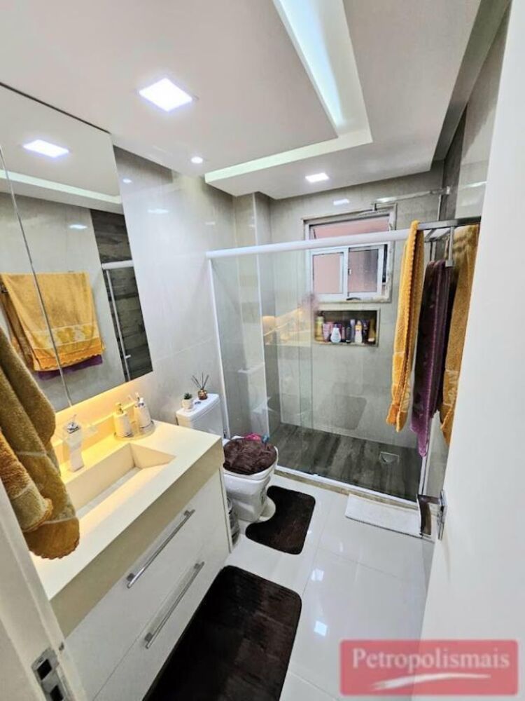 Apartamento à venda com 2 quartos, 74m² - Foto 4