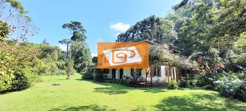 Casa à venda com 6 quartos, 294m² - Foto 3
