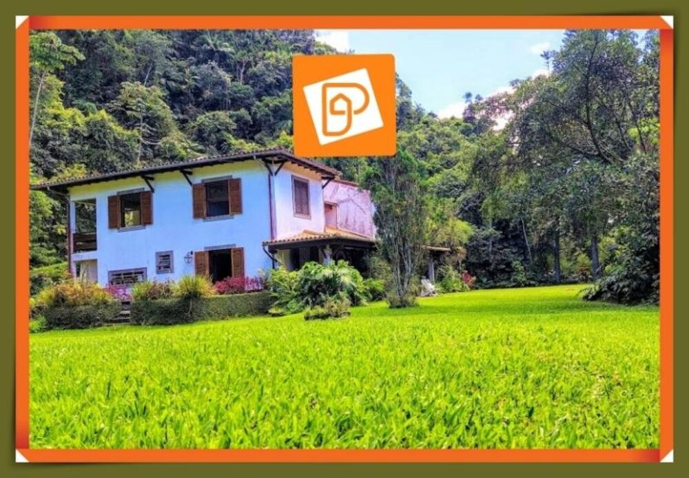 Casa à venda com 6 quartos, 294m² - Foto 1