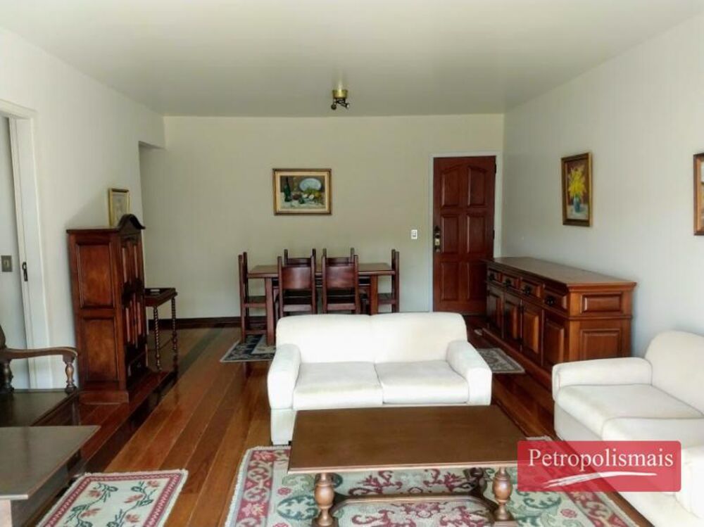 Apartamento à venda com 3 quartos, 118m² - Foto 1