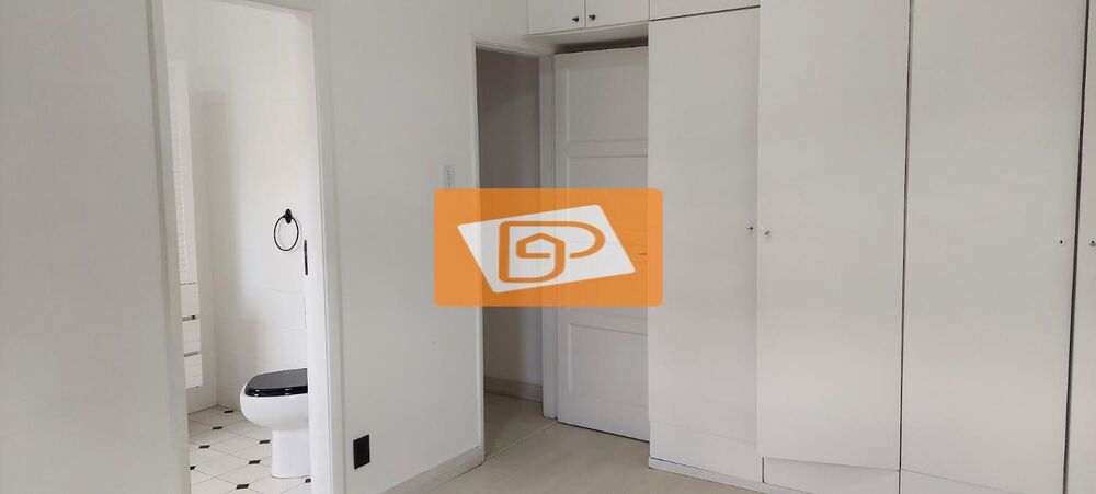 Casa para alugar com 6 quartos, 300m² - Foto 12