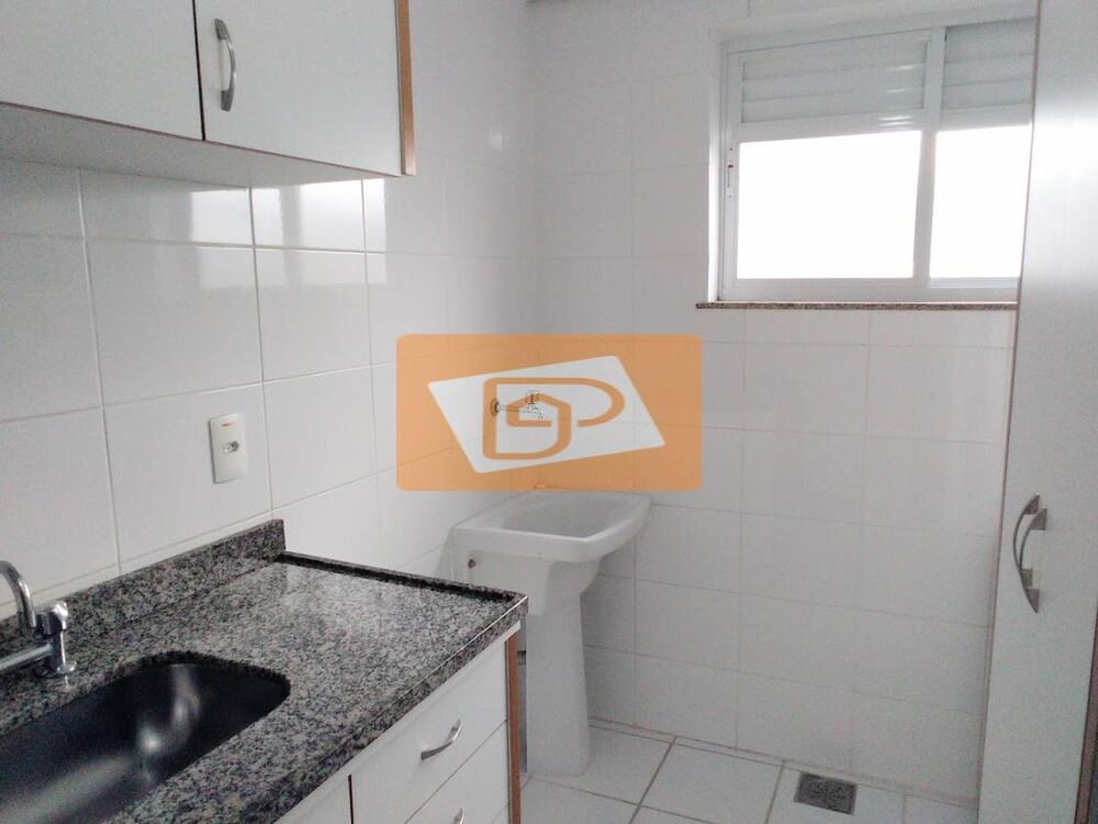 Apartamento à venda com 2 quartos, 58m² - Foto 4