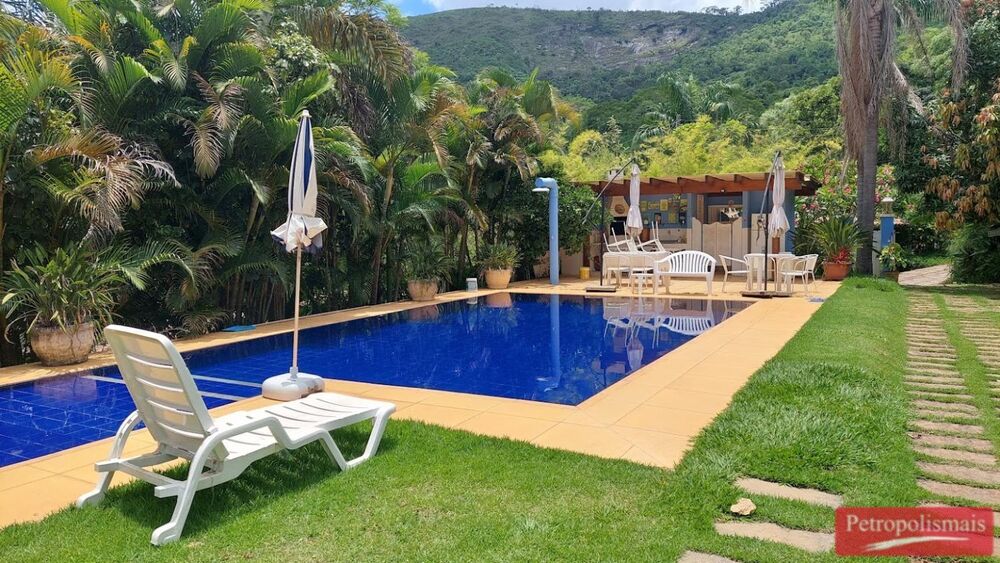 Casa de Condomínio à venda com 2 quartos, 110m² - Foto 1
