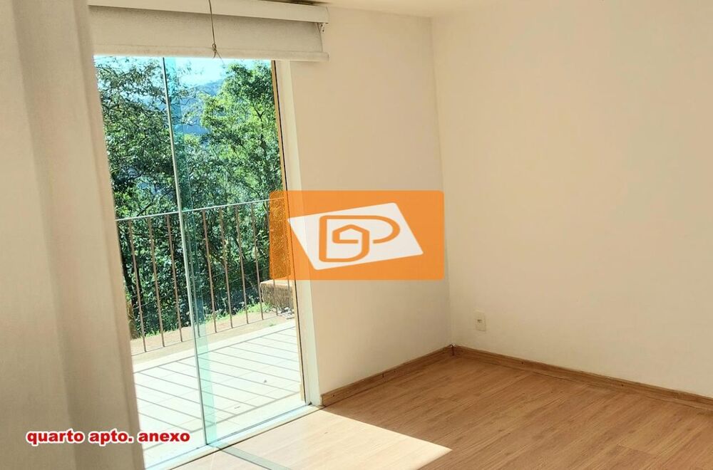 Casa à venda com 4 quartos, 430m² - Foto 4