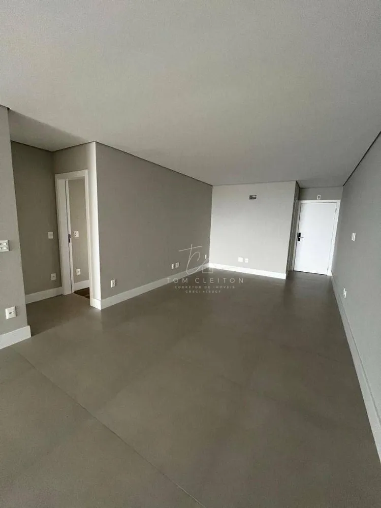 Apartamento, 3 quartos, 143 m² - Foto 4