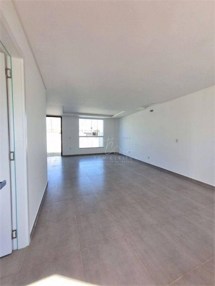 Sobrado à venda com 3 quartos, 100m² - Foto 3