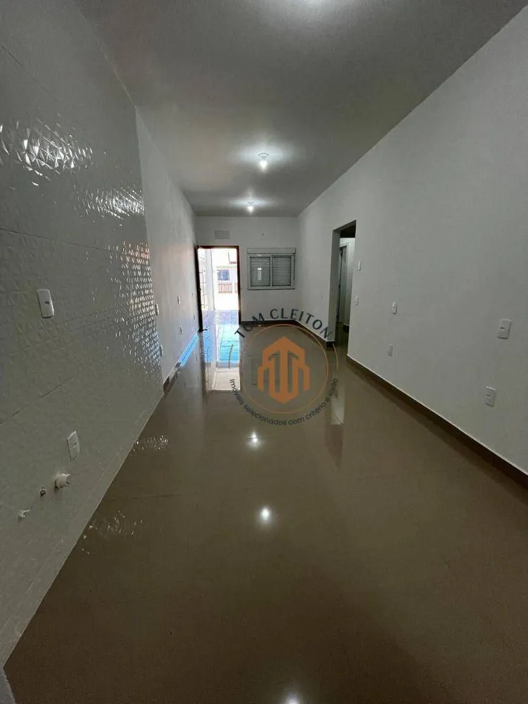 Casa, 3 quartos, 99 m² - Foto 2
