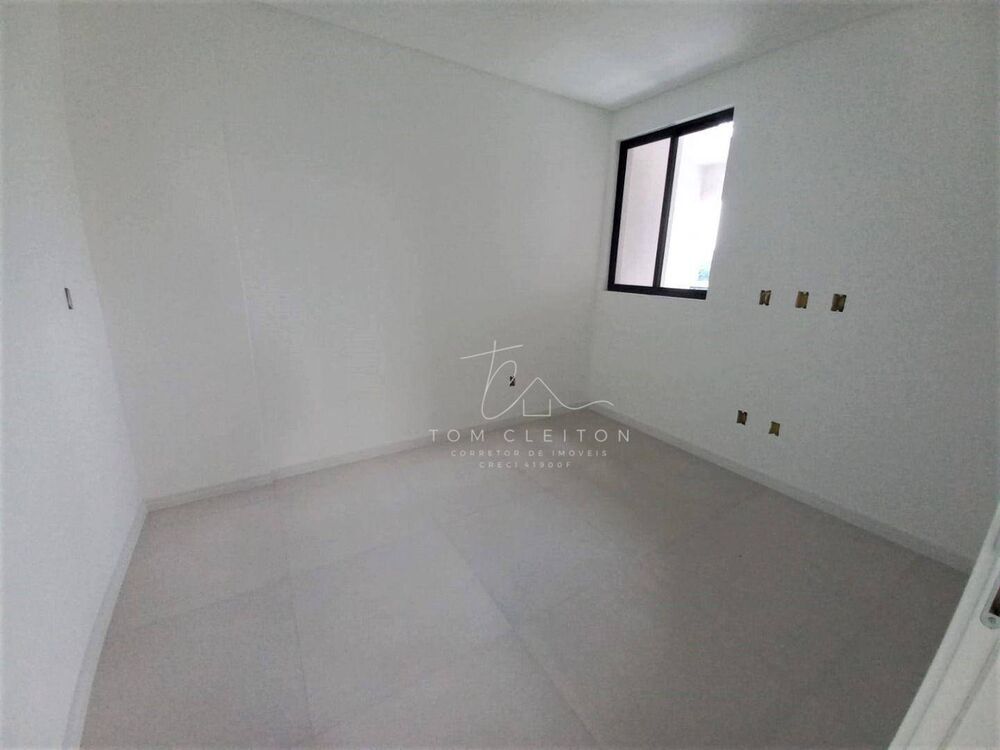 Apartamento à venda com 3 quartos, 82m² - Foto 11