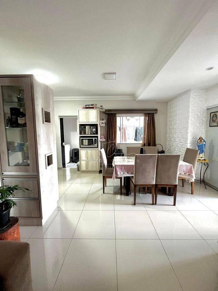 Apartamento à venda com 3 quartos, 90m² - Foto 3