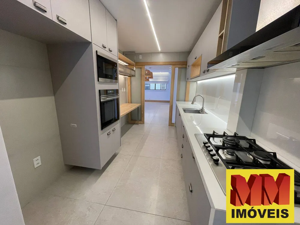 Apartamento, 3 quartos, 260 m² - Foto 14