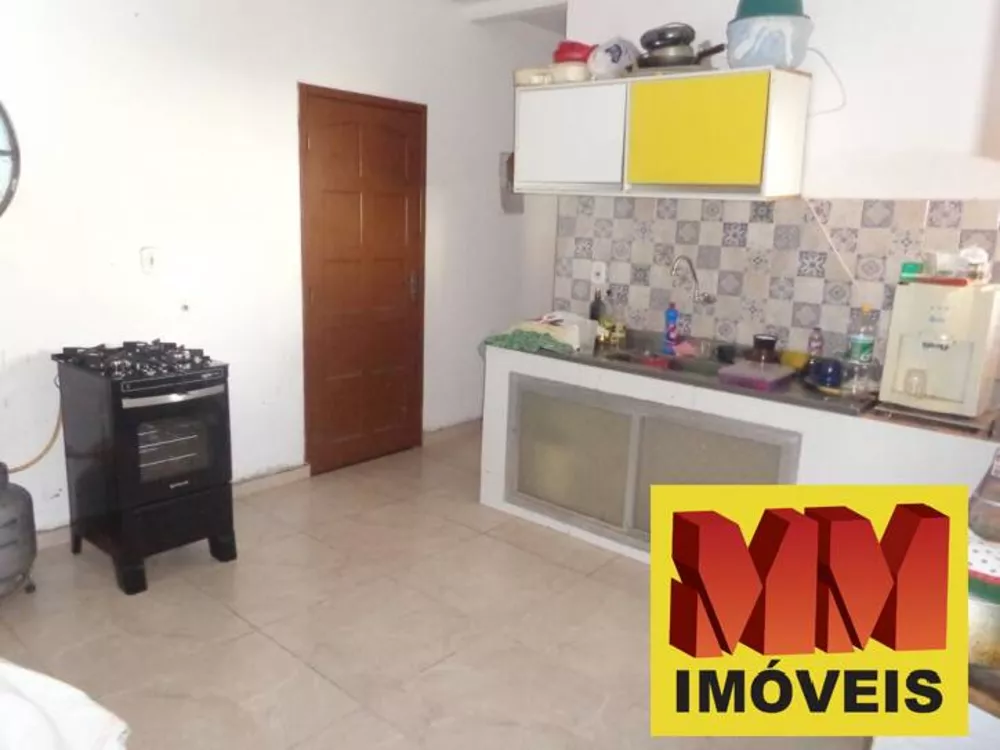 Casa à venda com 3 quartos, 200m² - Foto 11