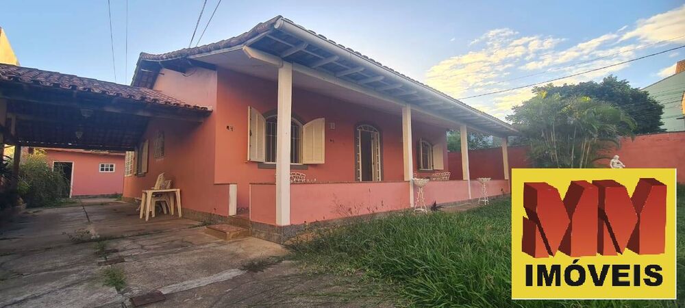 Casa para alugar com 3 quartos, 120m² - Foto 1