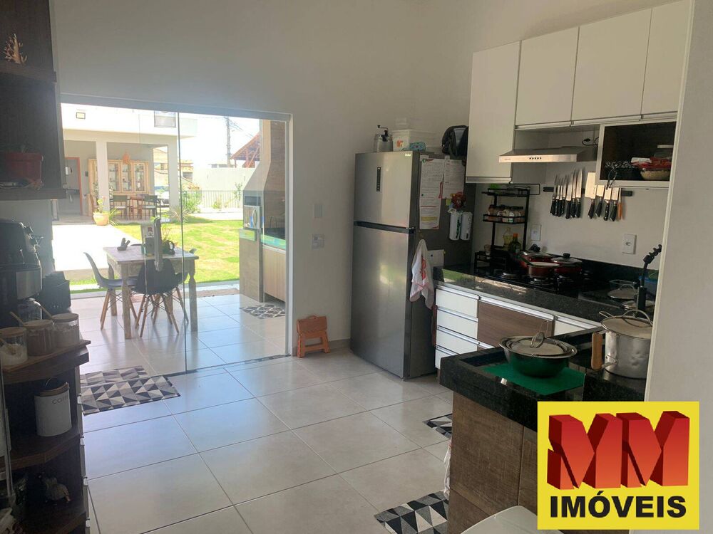 Casa de Condomínio à venda com 3 quartos, 144m² - Foto 1