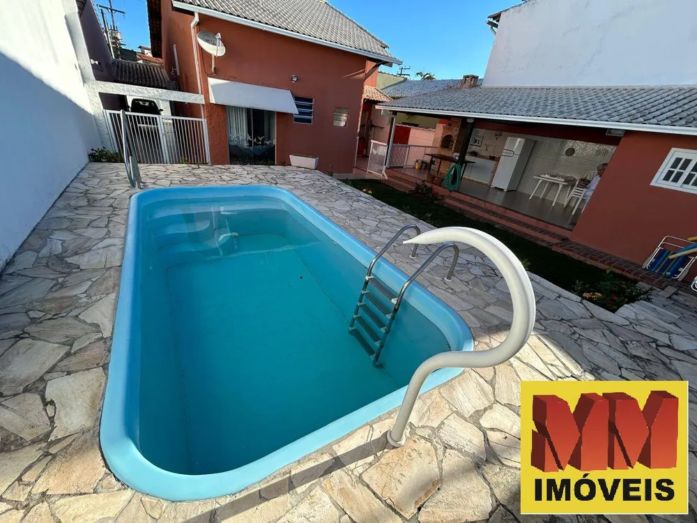 Casa, 3 quartos, 127 m² - Foto 1