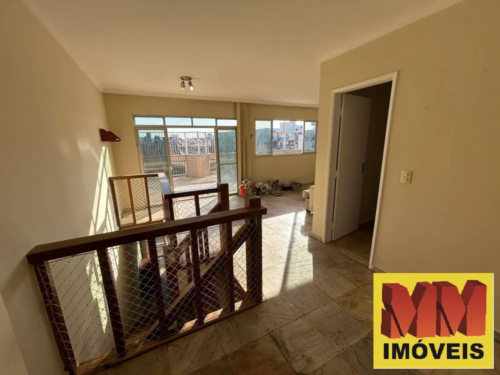 Cobertura, 4 quartos, 220 m² - Foto 1