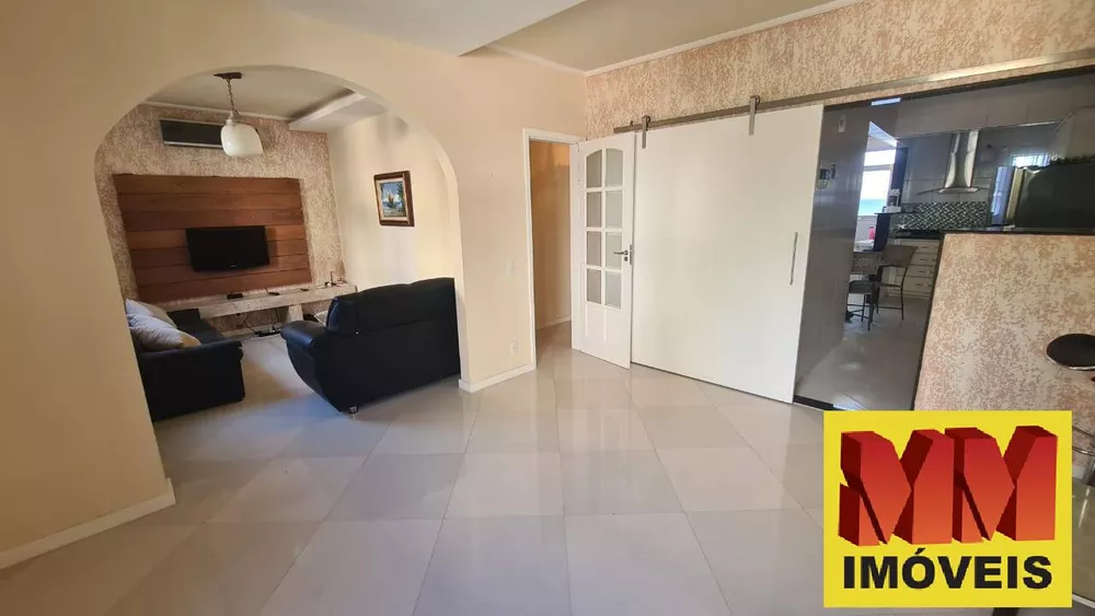 Apartamento à venda com 2 quartos, 76m² - Foto 1