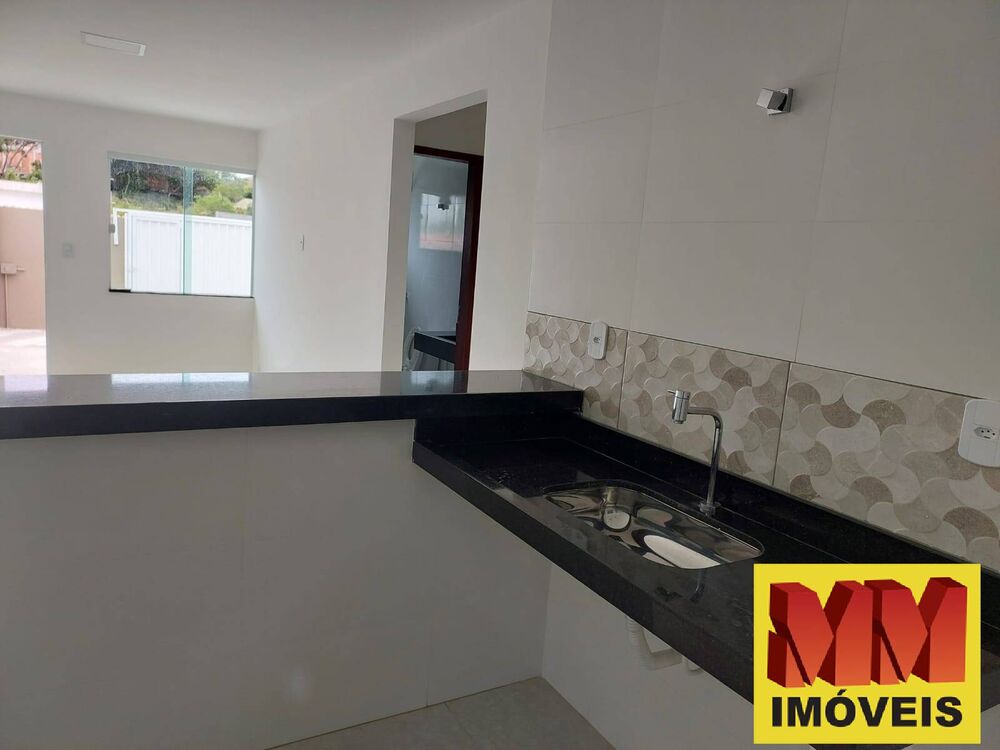 Casa à venda com 2 quartos, 58m² - Foto 2