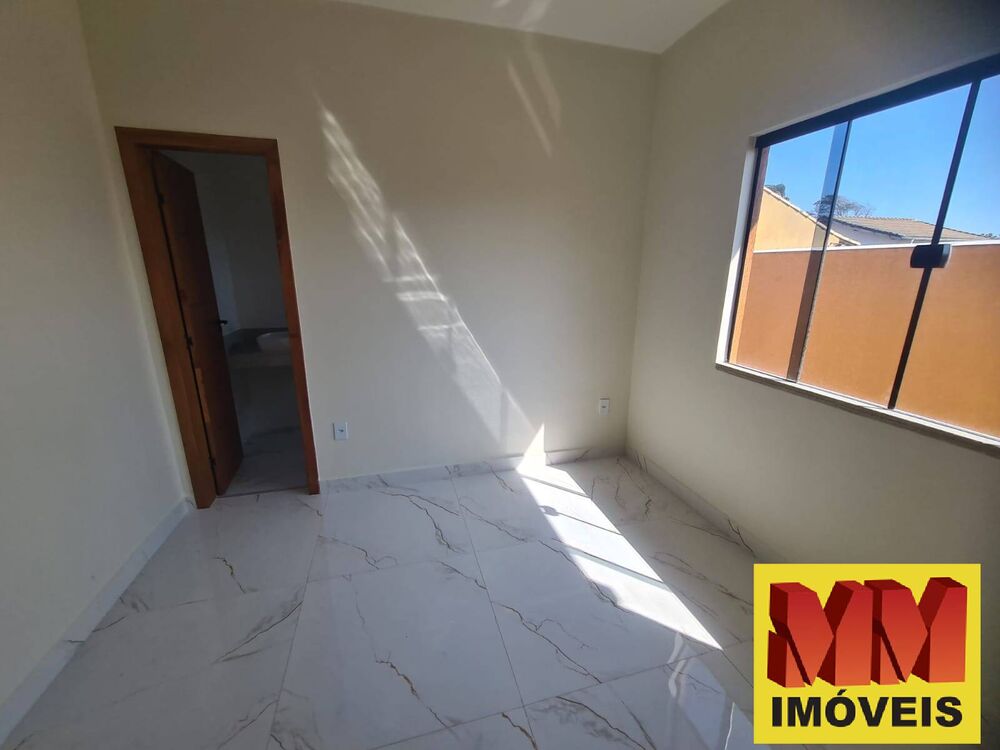 Casa, 4 quartos, 163 m² - Foto 1