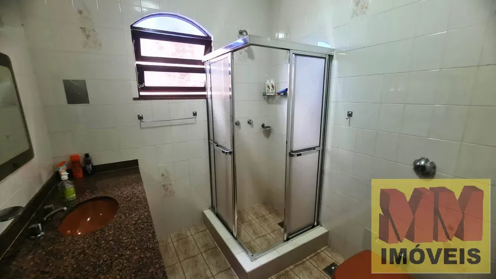 Casa, 4 quartos, 200 m² - Foto 1
