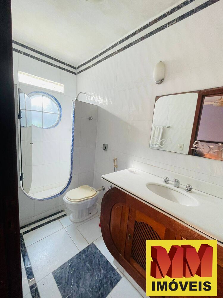 Casa à venda com 4 quartos, 197m² - Foto 4