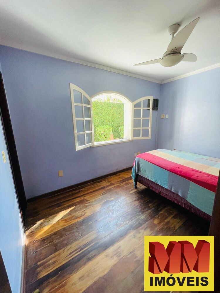 Casa à venda com 4 quartos, 197m² - Foto 3