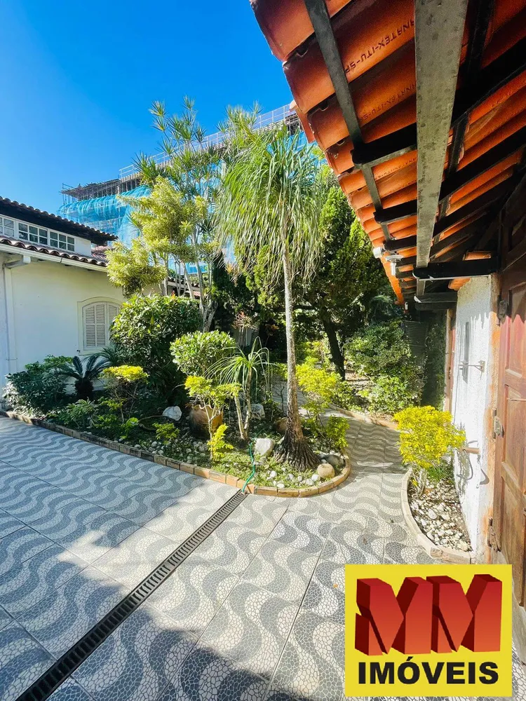 Casa, 4 quartos, 197 m² - Foto 2