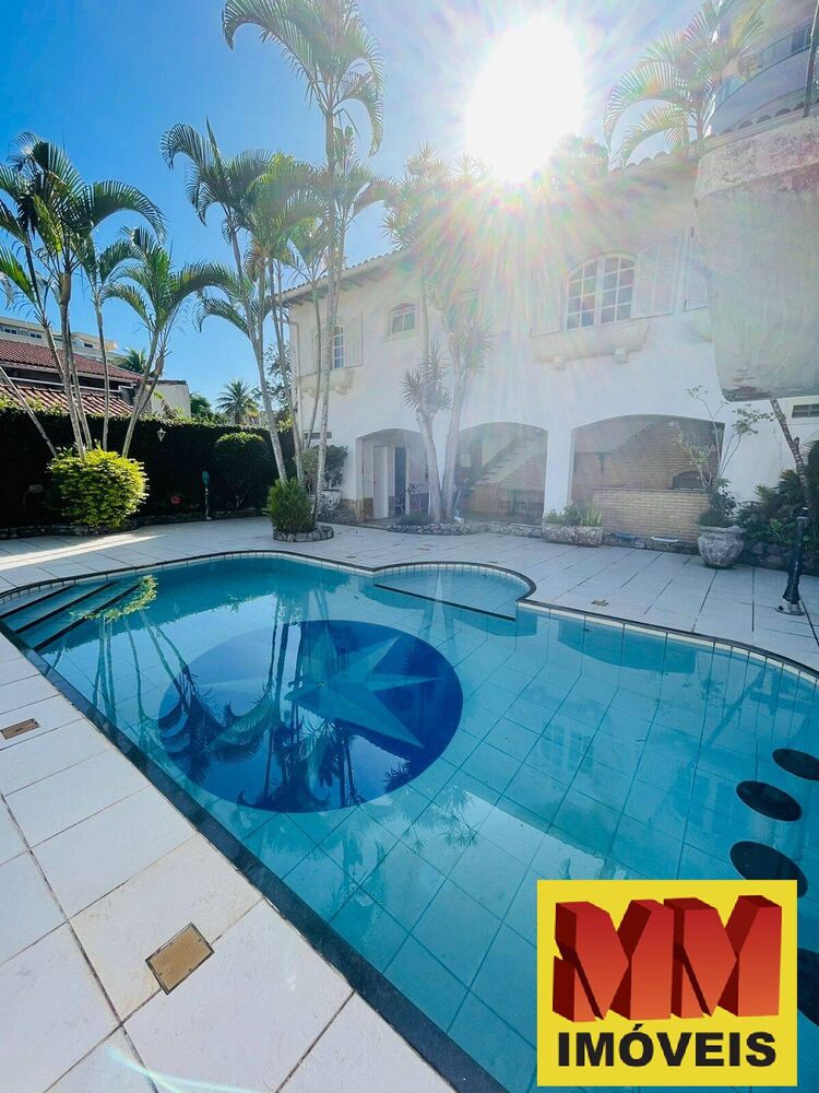 Casa à venda com 4 quartos, 197m² - Foto 2