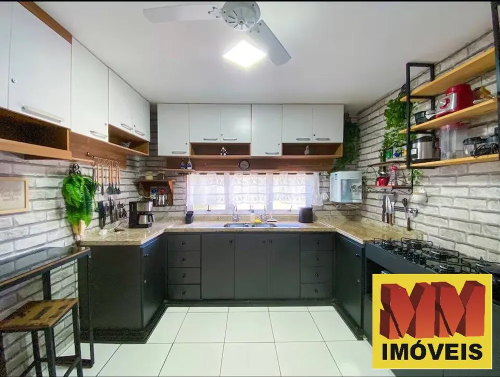 Casa, 4 quartos, 250 m² - Foto 32