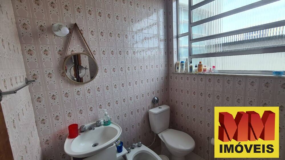 Casa à venda e aluguel com 3 quartos, 200m² - Foto 3