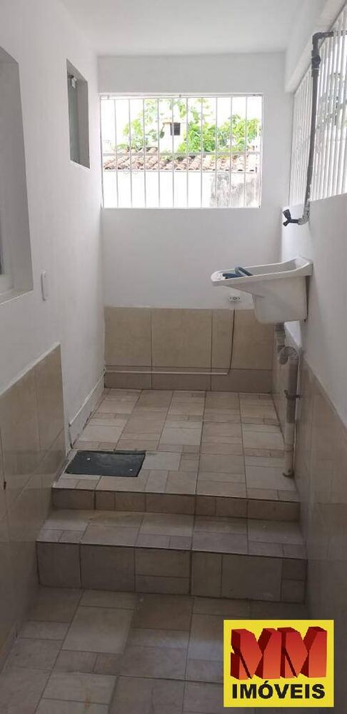 Casa, 6 quartos, 178 m² - Foto 4