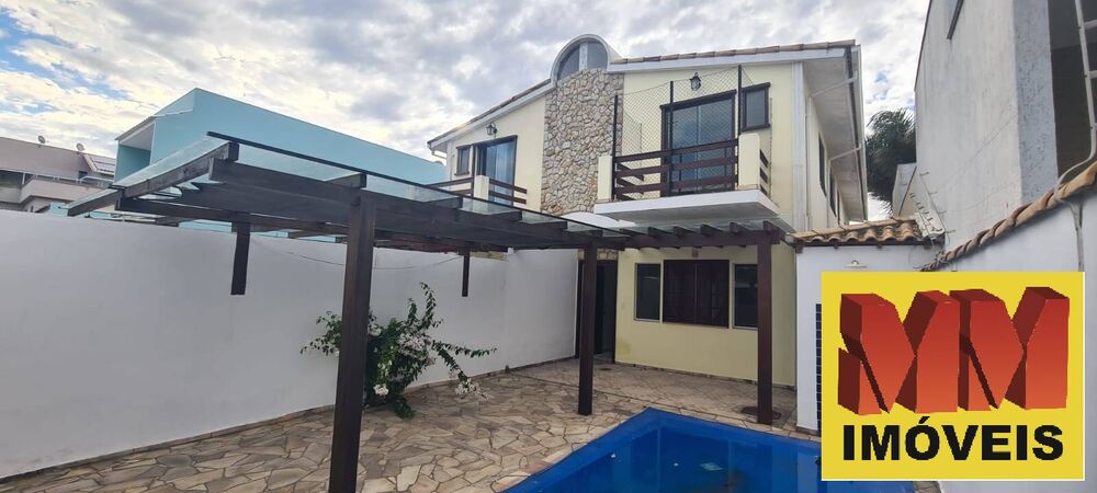 Casa, 4 quartos, 180 m² - Foto 1