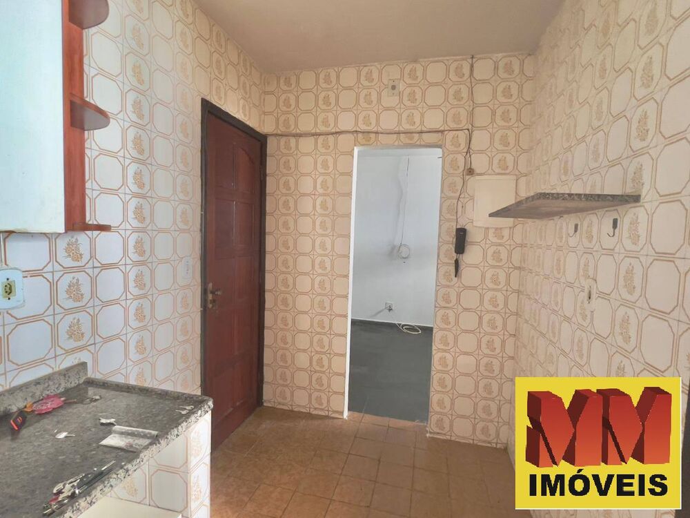 Apartamento à venda com 3 quartos, 100m² - Foto 1