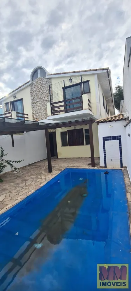 Casa, 4 quartos, 180 m² - Foto 1