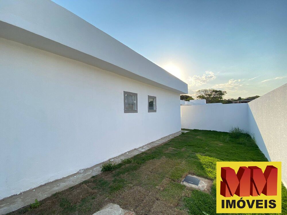 Casa à venda com 2 quartos, 65m² - Foto 3